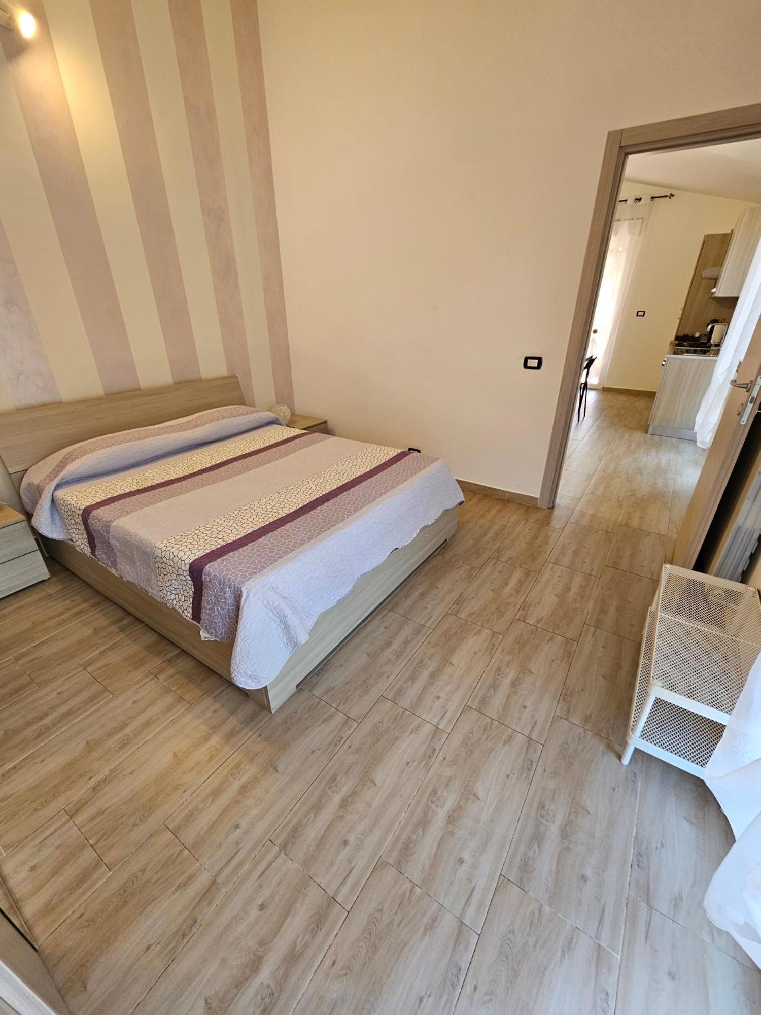 Villa Center Appartamenti Nel Verde In Citta Кампобасо Екстериор снимка